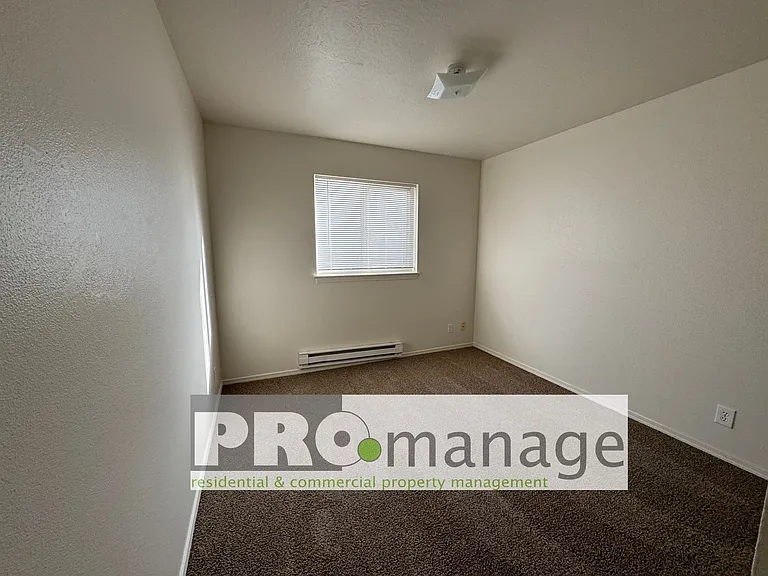 2185 Stace St #2 — Photo 10