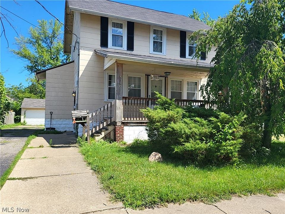 1st image of 121 E Tibbitts St