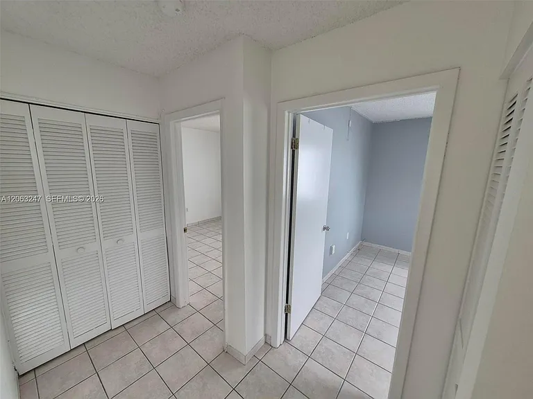 1366 SW 4th St #3 — Photo 9
