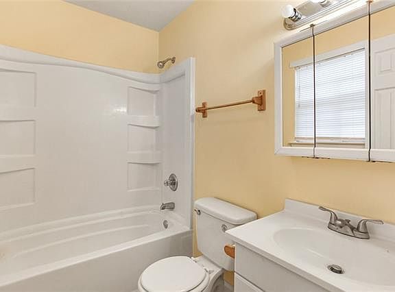 4th image of 3135 N Dorgenois St #35