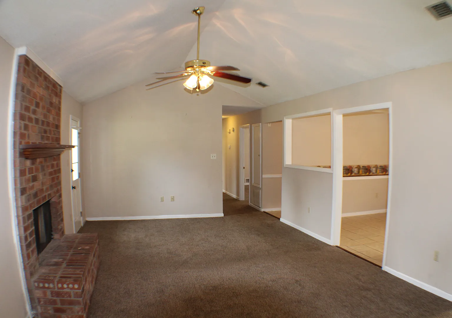 4101 clinton way 3bed 2 bath Martinez Columbia county w fenced in yard — Photo 4