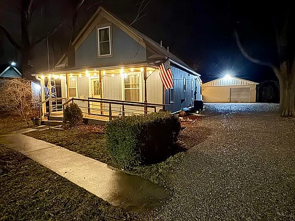 2nd image of 10134 SW Jordan Rd