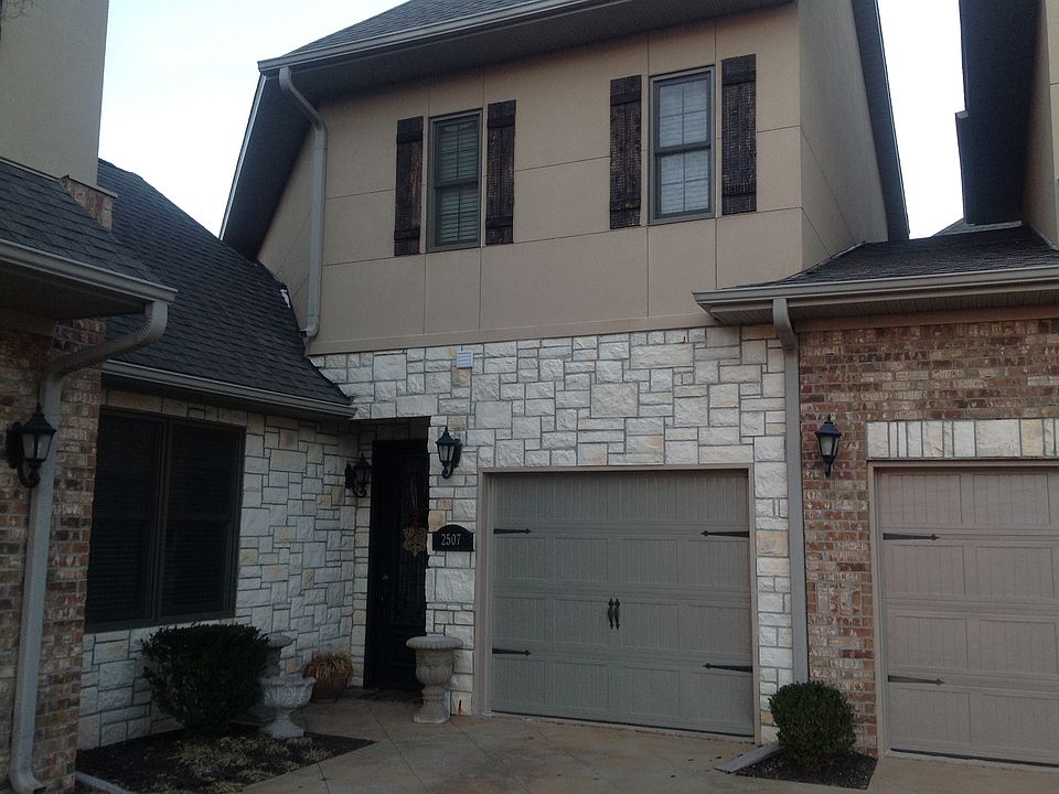 1st image of 2507 S Everest Ave