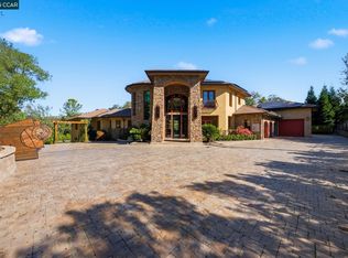 8 Quiet Country Ln, Danville, CA 94526