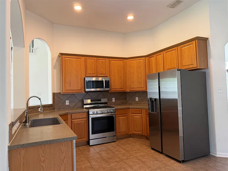 38 N Regan Mead Cir — Photo 8