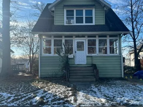 204 E Washington Ave, Magnolia, NJ 08049