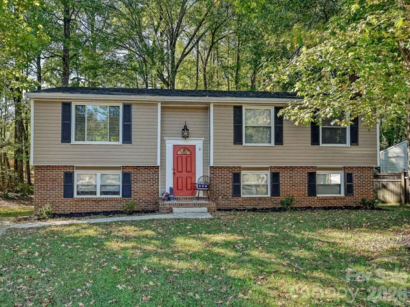 10446 Club Car Ct, Mint Hill, NC 28227