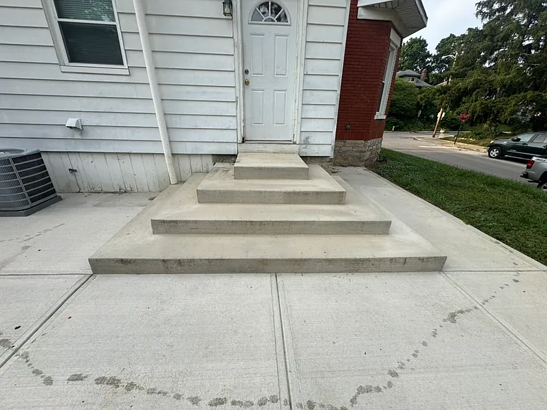 113 E Oakland Ave — Photo 24