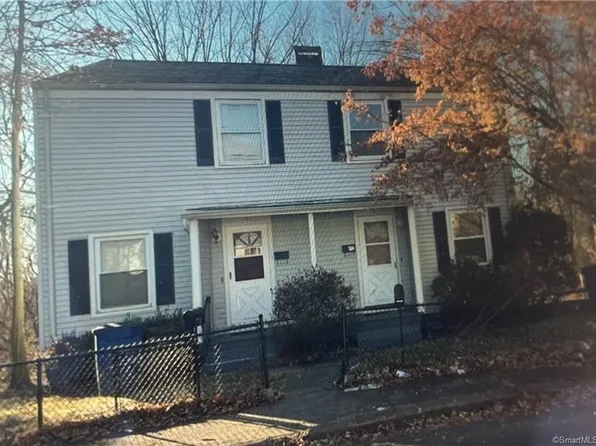 5 Valley Place South, New Haven, CT 06515