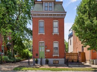 2417 Salena St, Saint Louis, MO 63104