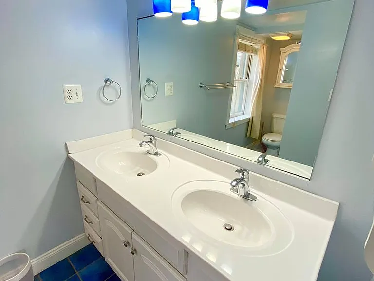 666 Melvin Dr — Photo 12