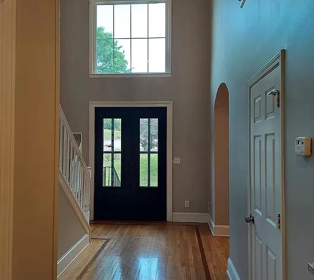 Foyer & front door
