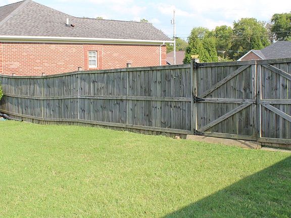 5th image of 465 Belle Breeze Pl