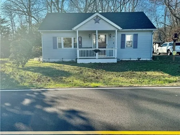 795 Greene St, Newport, OH 45768