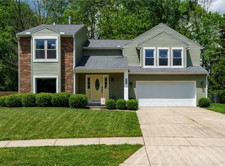 1215 Creekview Ct, Fairborn, OH 45324