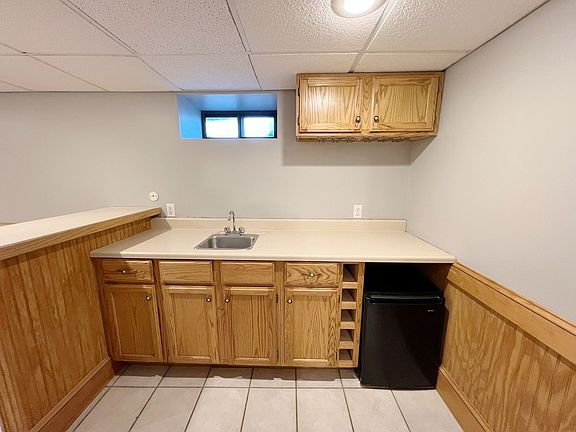 3rd image of 4914 W 58th St