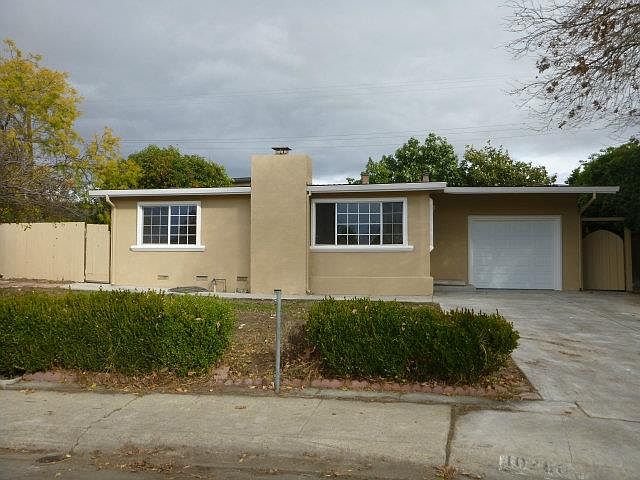 1st image of 10260 Endfield Way