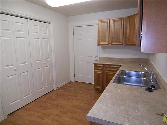 4th image of 2137 Killdeer Ct