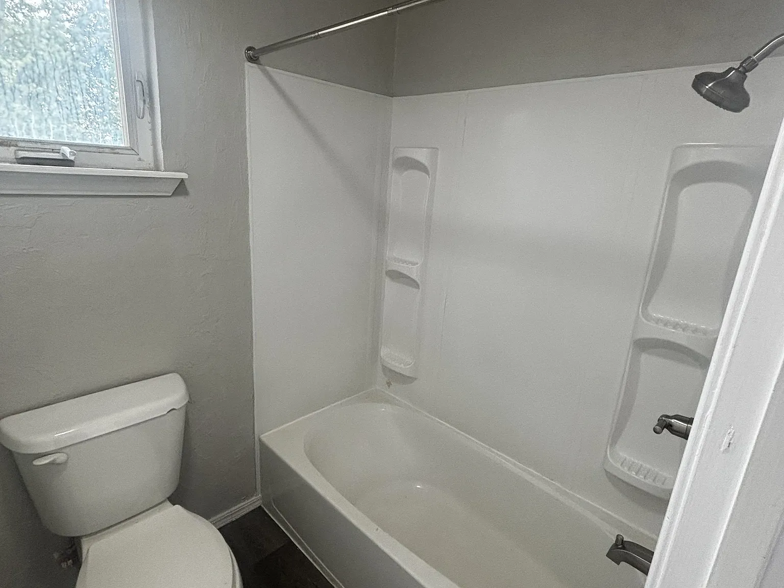 2 bed, 1251 sqft, $1,700 — Photo 2