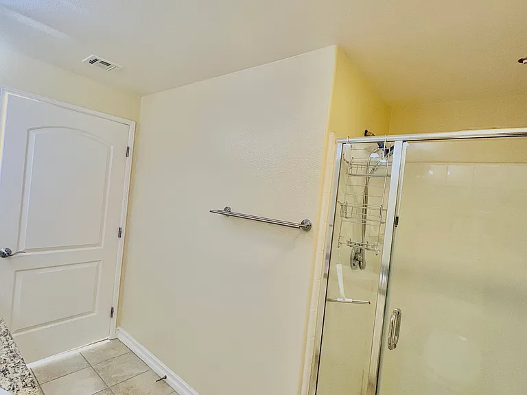 629 Traction Ave #413 — Photo 7