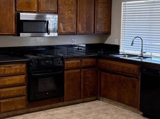 2330 Berkeley St, Bakersfield, CA 93305