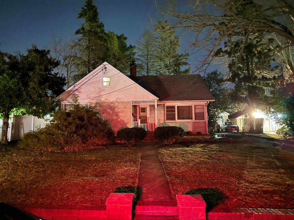 1st image of 438 Marcy Ave
