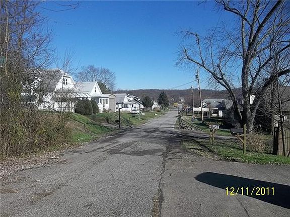 3rd image of 1103 Olive St