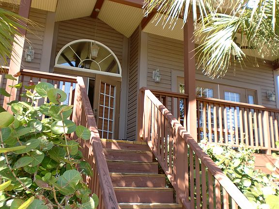 2nd image of 305 Storter Ave N #324