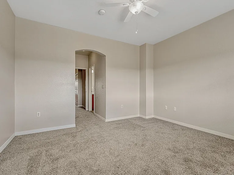 9558 Pearl Cir #105 — Photo 5