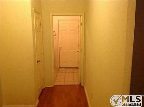 4th image of 1017 Green Pond Dr