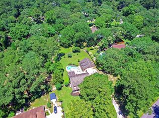 18706 Rosehill Rd, Tomball, TX 77377