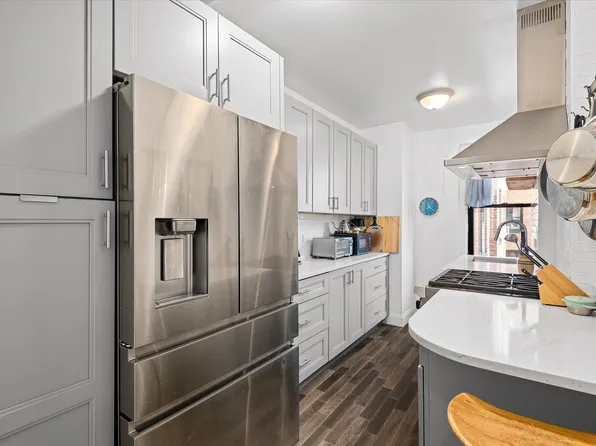 65 Park Terrace East image 7 of 33