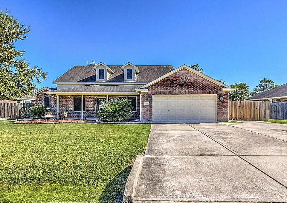 1st image of 8018 Tallow Wood Ct