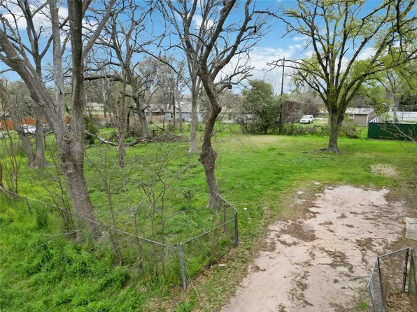 958 Ringold Street, Houston, TX 77088