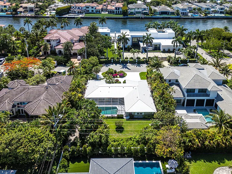 1350 Spanish River Rd — Photo 47