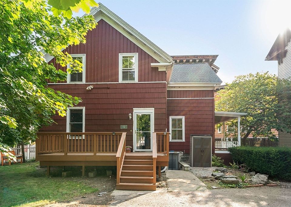 1st image of 12 Adella Pl