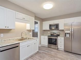 99 Josie Rd, Mary Esther, FL 32569