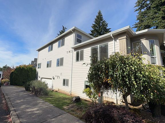 4th image of 8055 SE 141st Ave