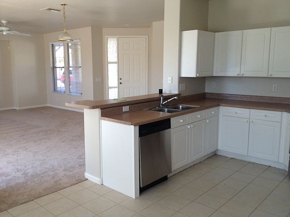 2nd image of 13558 W Cypress St