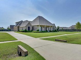 115 Autumn Creek Dr, Bossier City, LA 71111