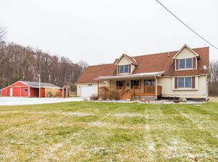 11549 Hastings Rd, Clarksville, MI 48815