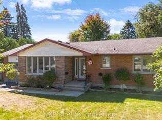 348 Caradoc St S, Strathroy Caradoc, ON N7G 2P4