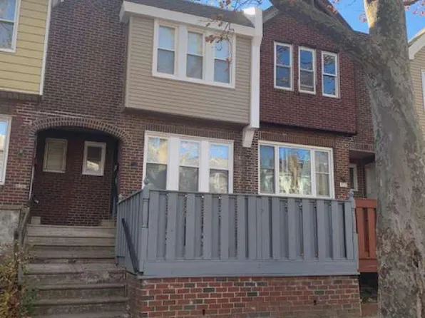 934 Anchor St, Philadelphia, PA 19124