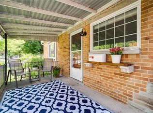 1104 Warwick Pl, Dayton, OH 45419