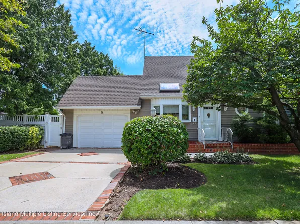 66 Koch Blvd, Staten Island, NY 10312
