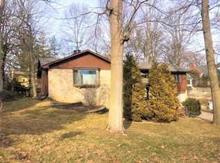 1202 Saint James Dr, New Castle, IN 47362