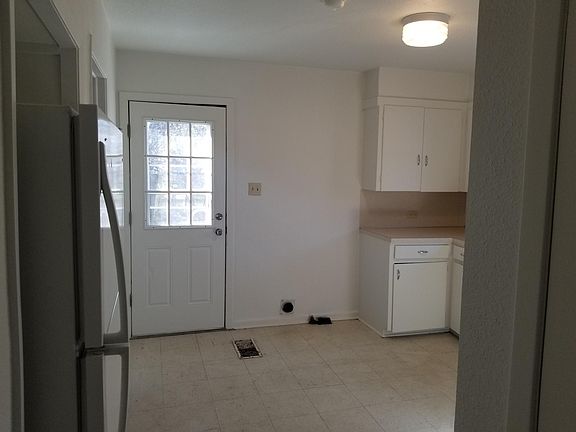 3rd image of 1205 Park Ave