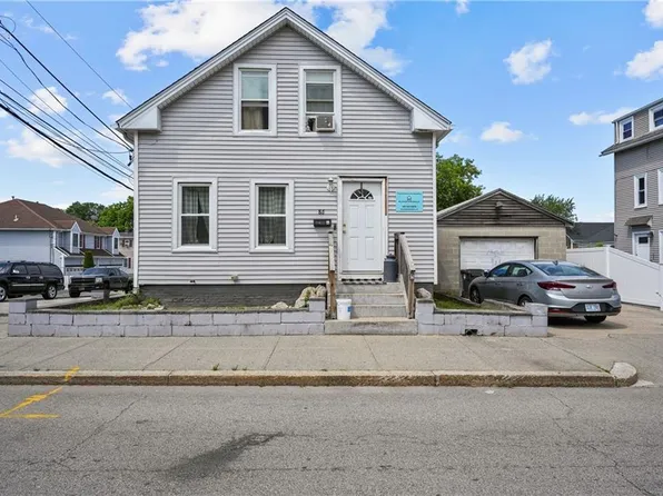 86 Washington St, Central Falls, RI 02863
