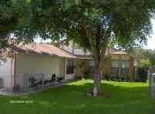 8463 Cascade Ridge Dr, San Antonio, TX 78239