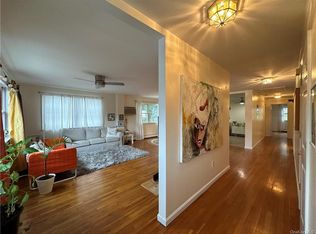 235 Bronx River Rd #1, Yonkers, NY 10704